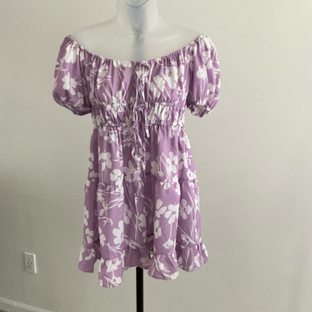 Lavender White Floral Mini Dress Junior’s Medium Puff Sleeve Smocked